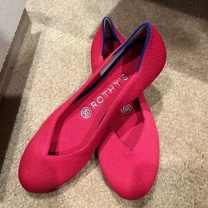 Rothy’s new in box hot pink 7 rounded toe flats